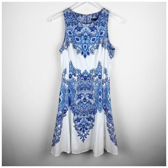 Maggy London Sleeveless Dress | Fit‎ and Flare Blue White 8 - Picture 14 of 14